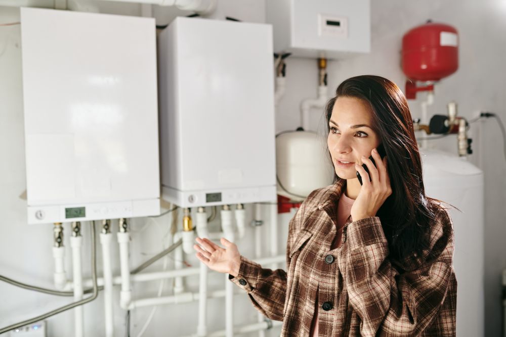 Comparer deux solutions de chauffage pour déterminer celle qui convient le mieux à son logement et à ses besoins.